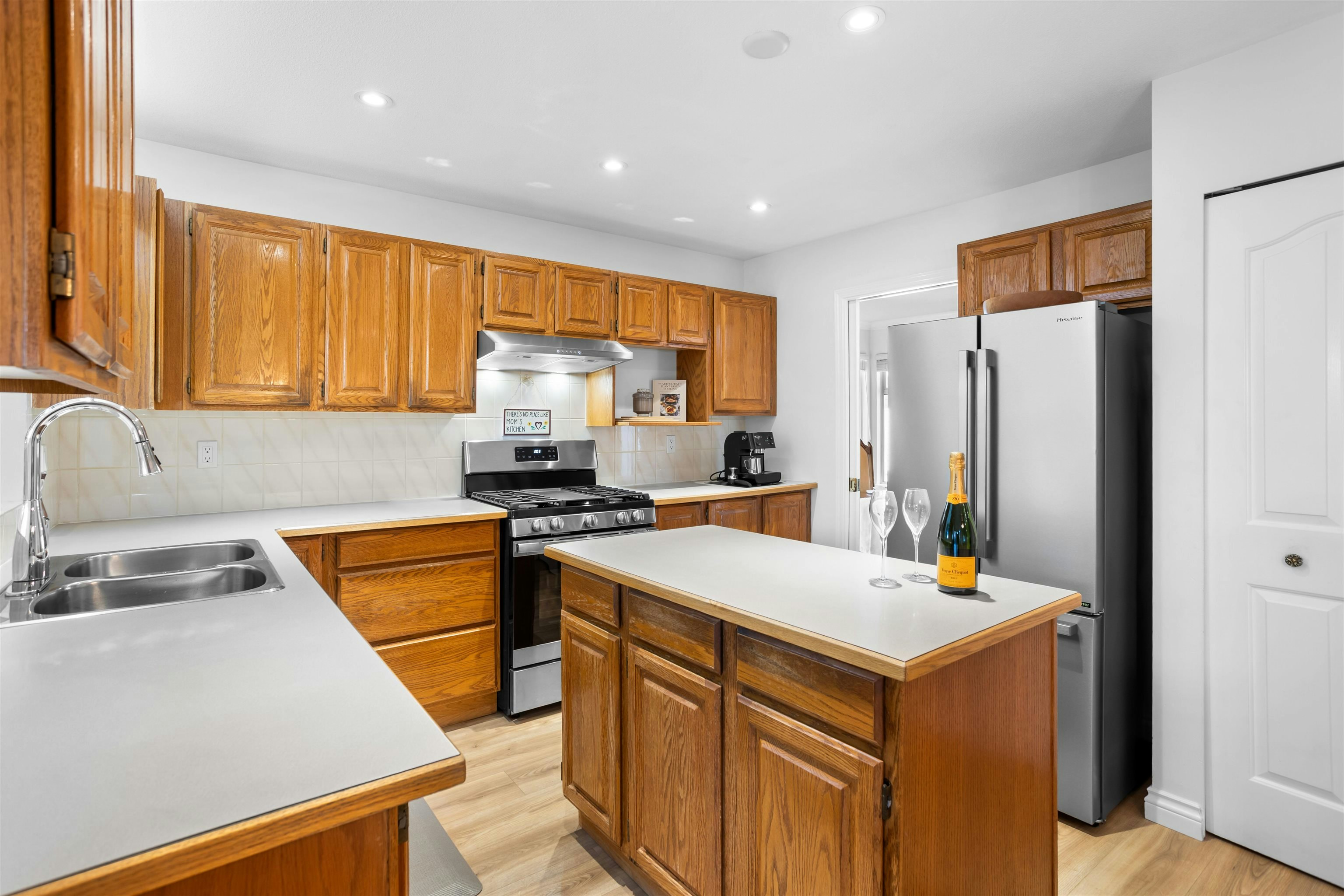 12201 67a Avenue, Surrey, BC, V3W 0L9 - 6