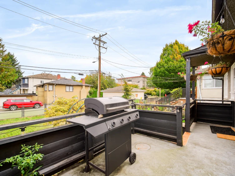 1685 E 55th Avenue, Vancouver, BC, V5P 1Z4 - 17