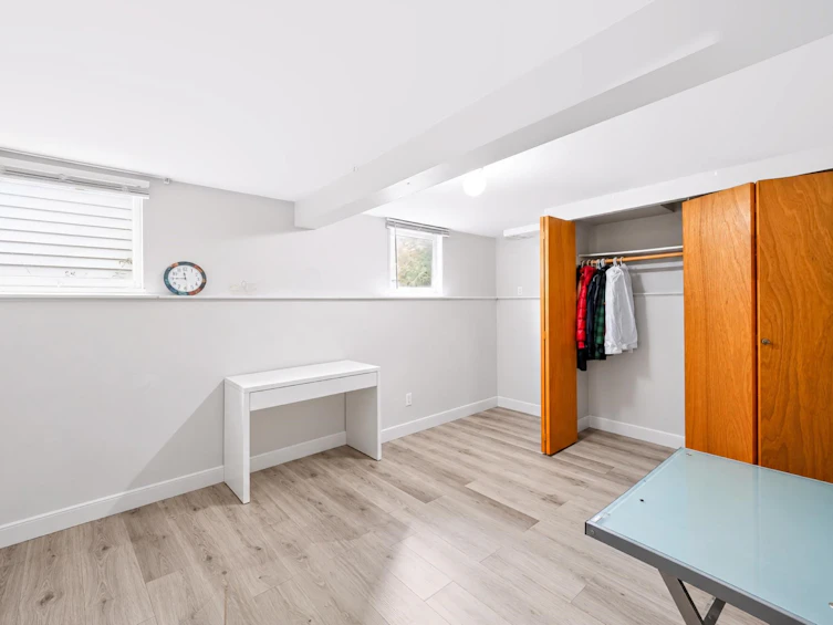 1685 E 55th Avenue, Vancouver, BC, V5P 1Z4 - 22
