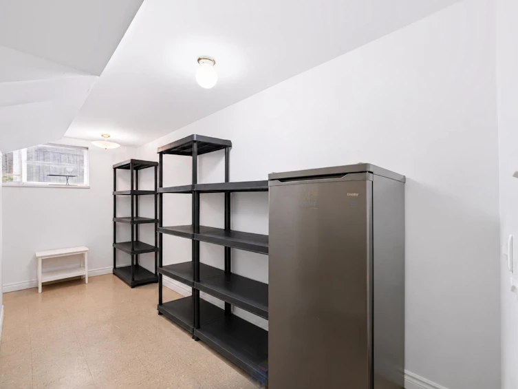 1685 E 55th Avenue, Vancouver, BC, V5P 1Z4 - 18