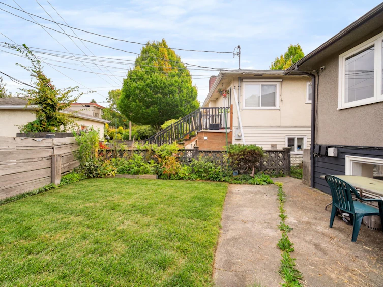 1685 E 55th Avenue, Vancouver, BC, V5P 1Z4 - 32