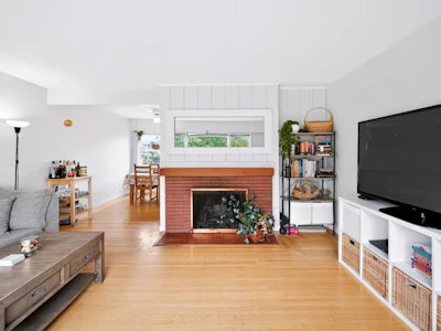 1685 E 55th Avenue - 2