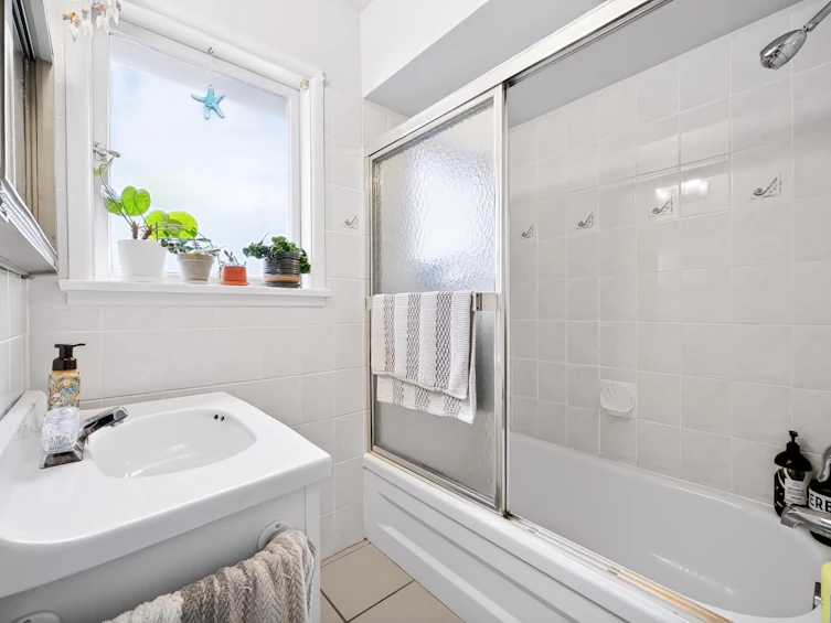 1685 E 55th Avenue, Vancouver, BC, V5P 1Z4 - 15