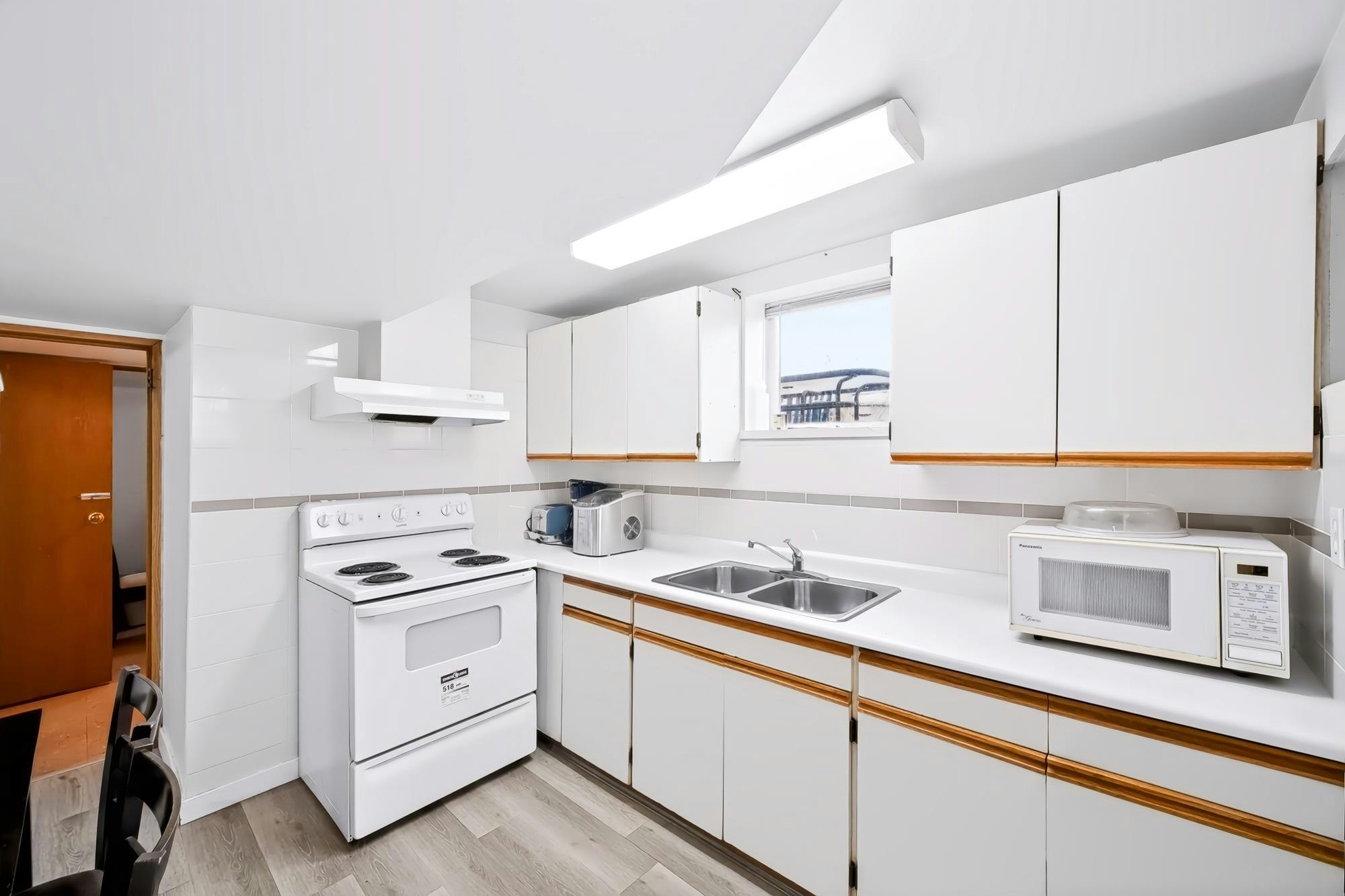 1685 E 55th Avenue, Vancouver, BC, V5P 1Z4 - 24