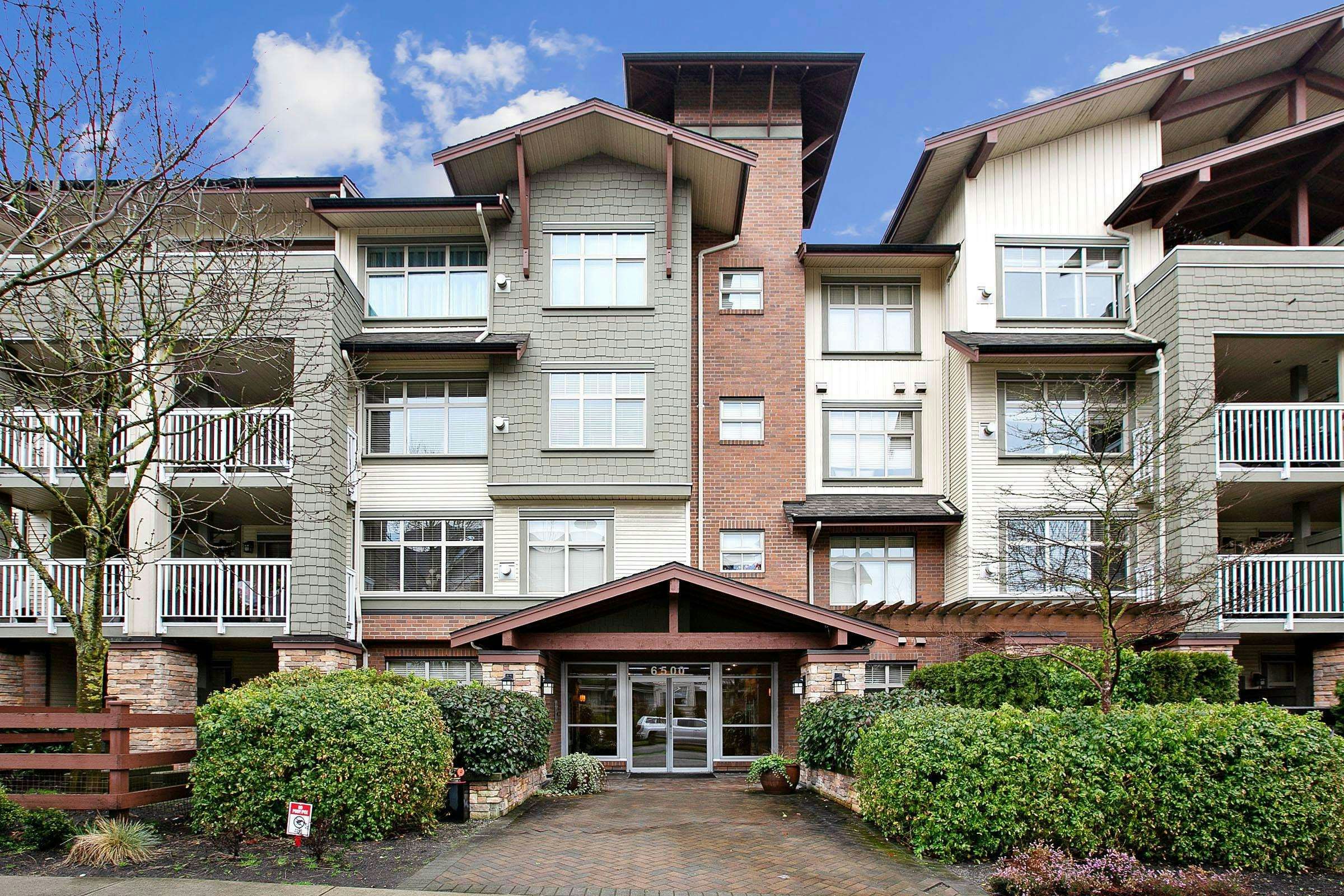 205-6500 194 Street, Surrey, BC, V4N 5X4