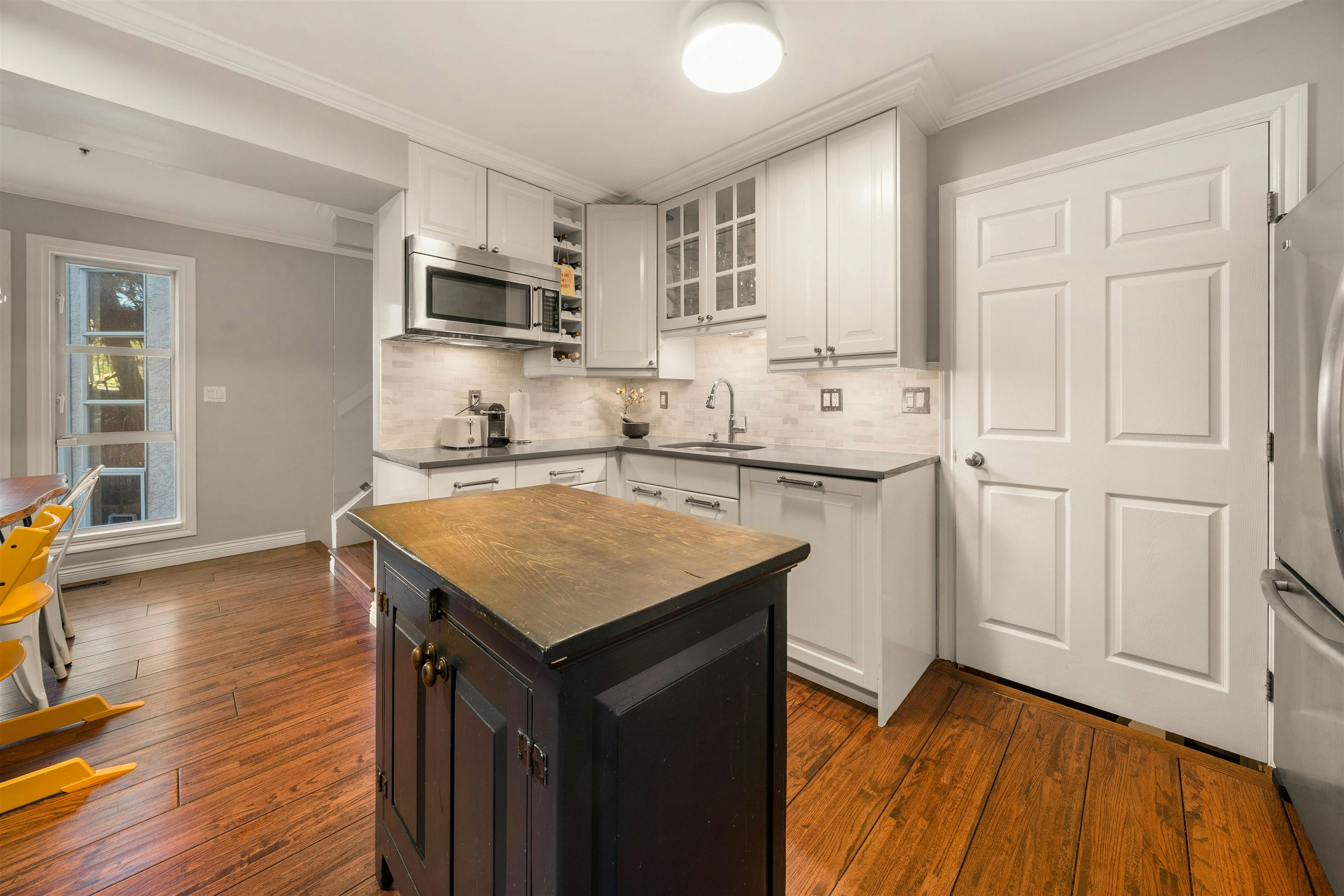 709 Prior Street, Vancouver, BC, V6A 2G8 - 12