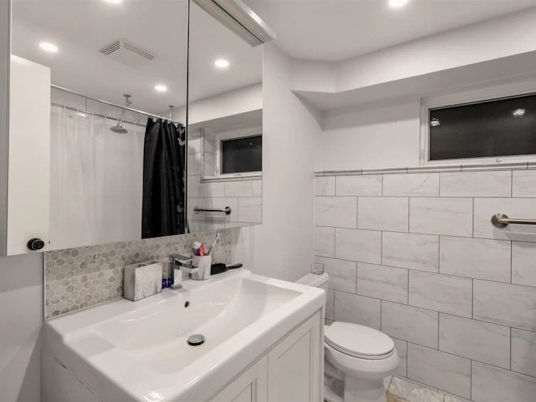 1017 Walalee Drive, Delta, BC, V4M 2L9 - 30