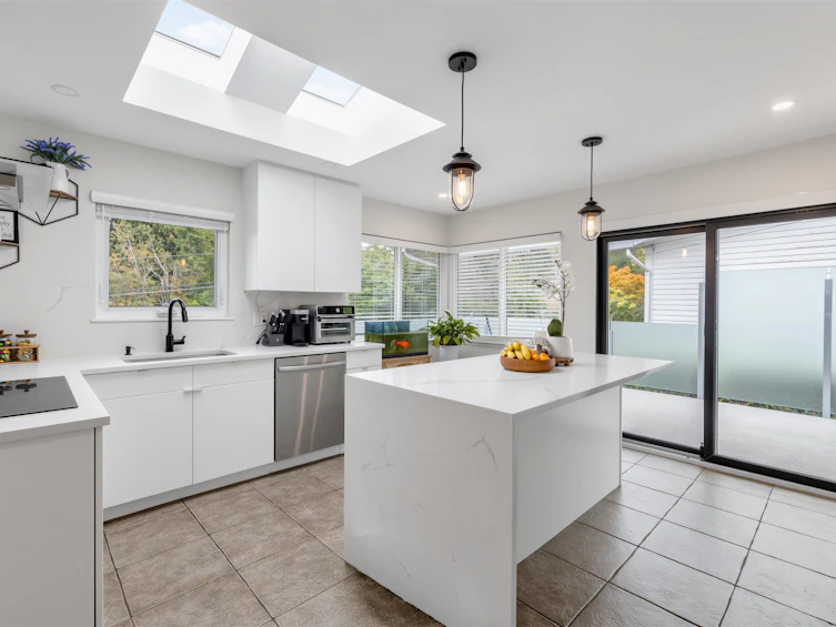 1017 Walalee Drive, Delta, BC, V4M 2L9 - 10