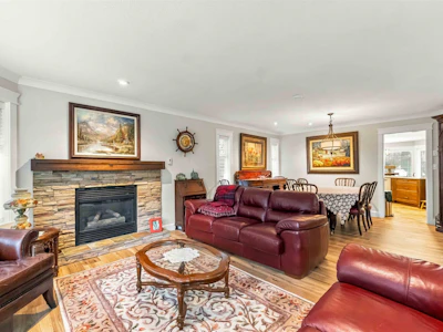 11-23100 129 Avenue - 5
