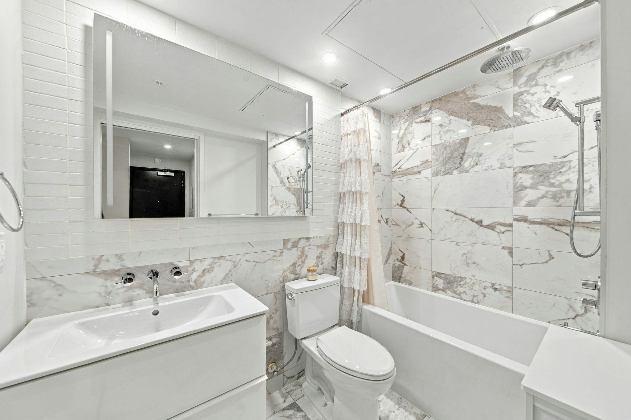 507-239 Keefer Street, Vancouver, BC, V6A 1X6 - 18
