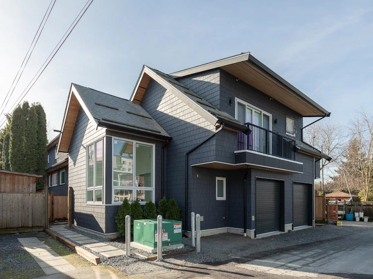 849 E 19th Avenue, Vancouver, BC, V5V 1K6 - 18