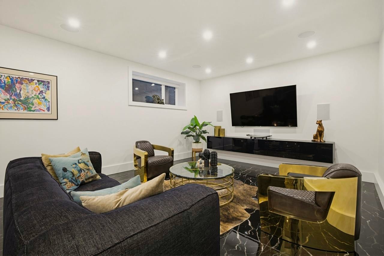 919 E 4th Street, North Vancouver, BC, V7L 1K3 - 30