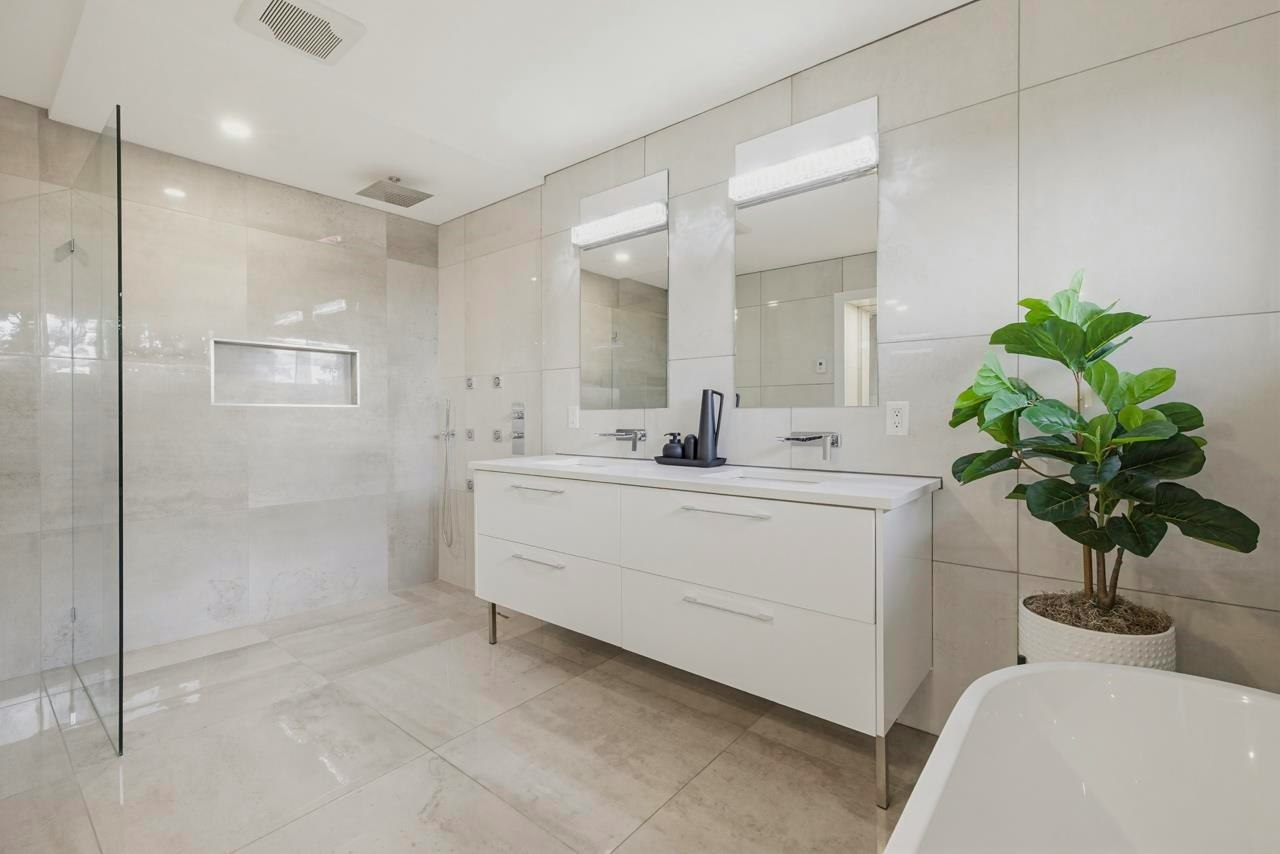 919 E 4th Street, North Vancouver, BC, V7L 1K3 - 28