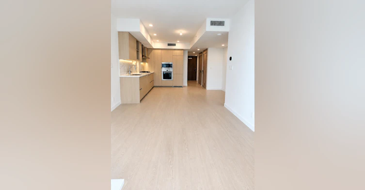 10xx-13778 100 Avenue, Surrey, BC, V3T 0V3 - 2