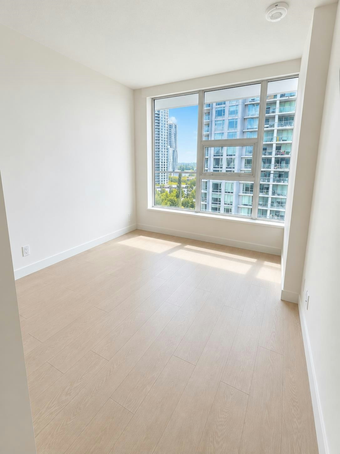 10xx-13778 100 Avenue, Surrey, BC, V3T 0V3 - 4
