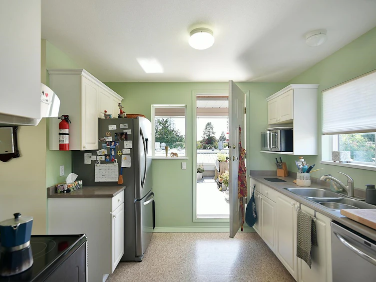 24-5610 Trail Avenue, Sechelt, BC, V7Z 0H8 - 10