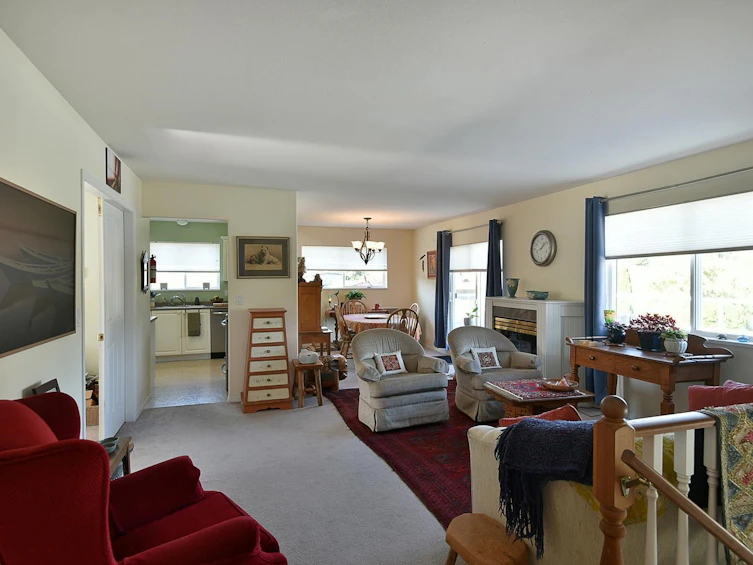 24-5610 Trail Avenue, Sechelt, BC, V7Z 0H8 - 8