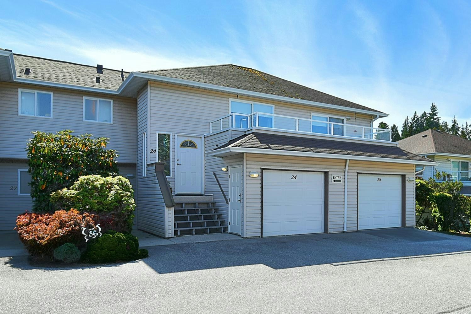 24-5610 Trail Avenue, Sechelt, BC, V7Z 0H8