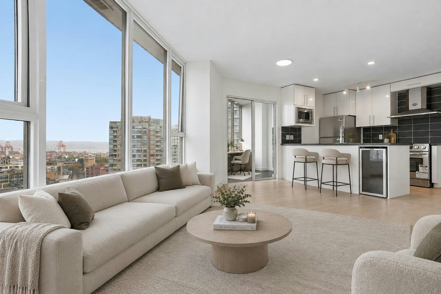 2301-689 Abbott Street, Vancouver, BC, V6B 0J2