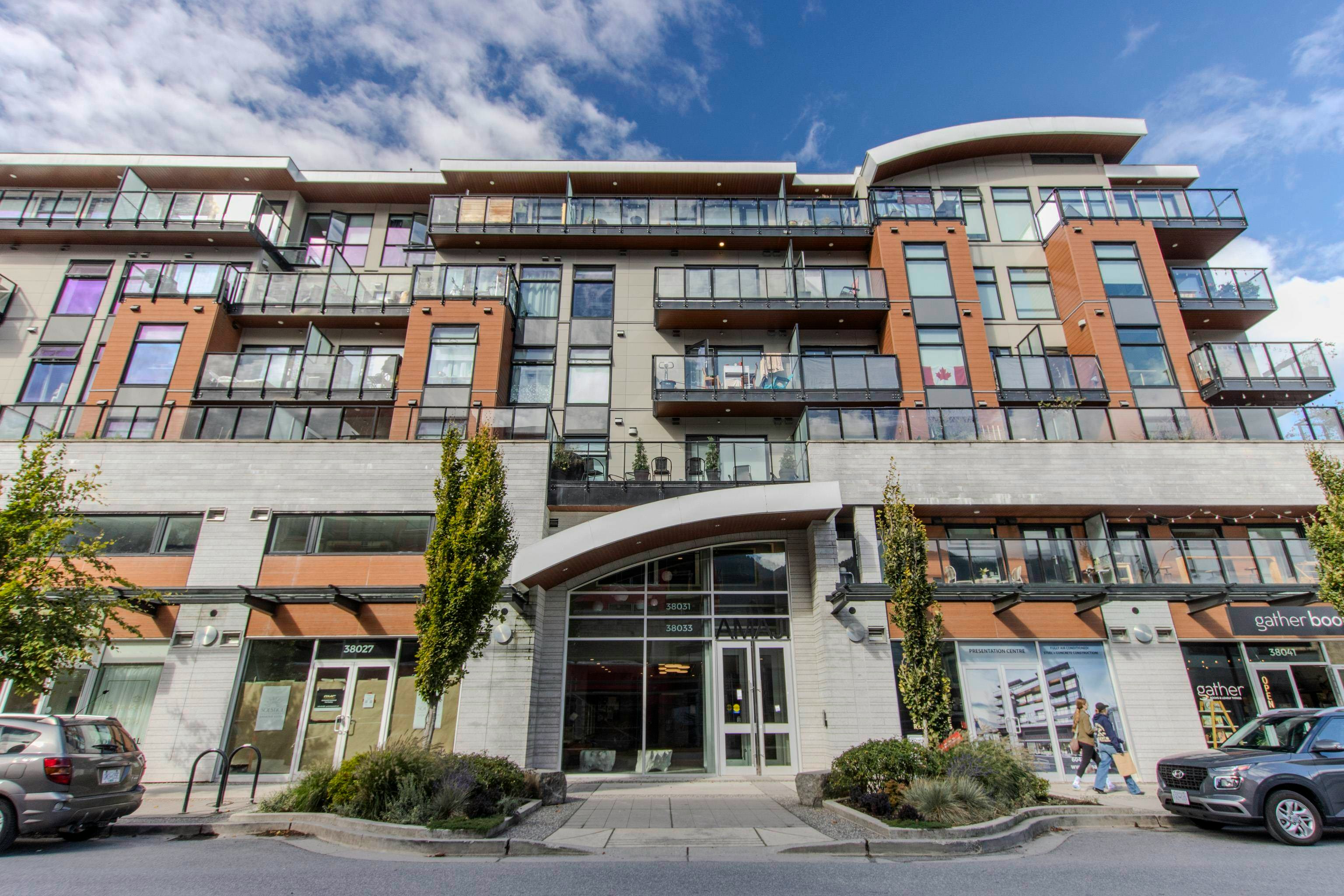309-38033 Second Avenue - 2