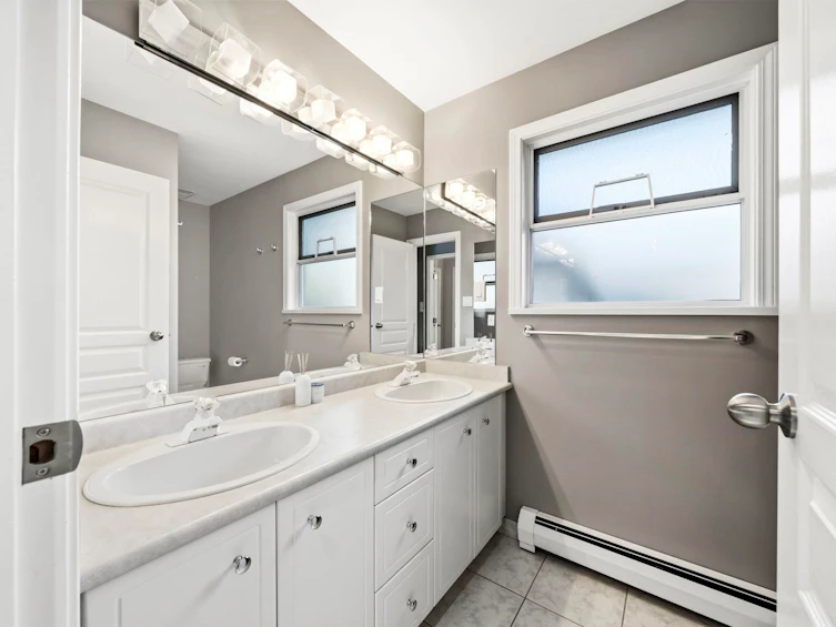 3011 Broadway Street, Richmond, BC, V7E 2X1 - 38