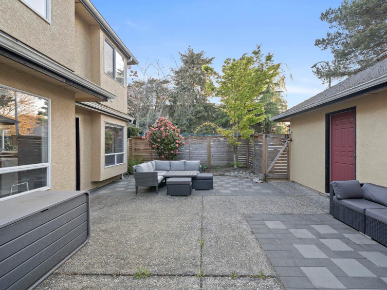3011 Broadway Street, Richmond, BC, V7E 2X1 - 11