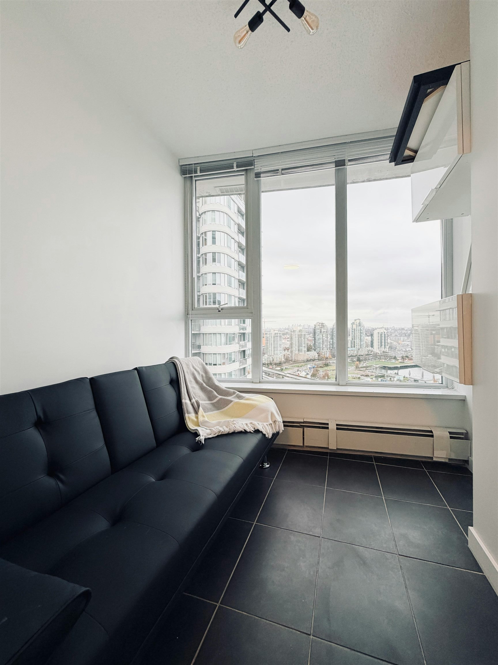 2705-689 Abbott Street, Vancouver, BC, V6B 0J2 - 27