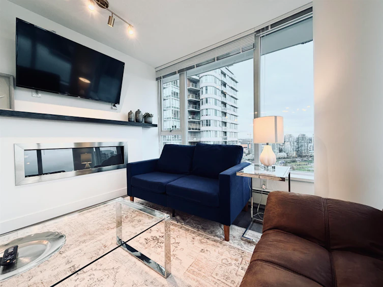2705-689 Abbott Street, Vancouver, BC, V6B 0J2 - 9