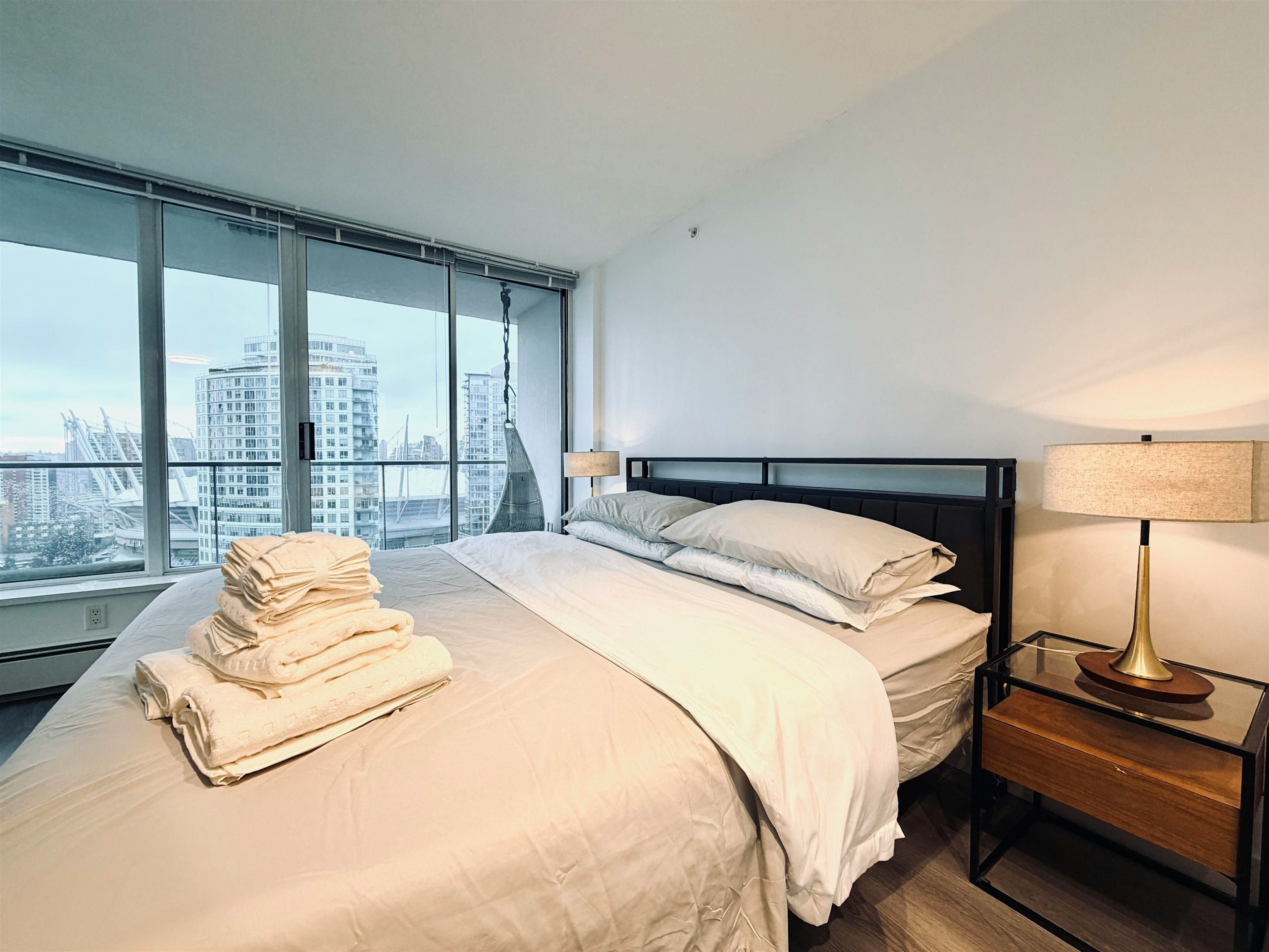 2705-689 Abbott Street, Vancouver, BC, V6B 0J2 - 18