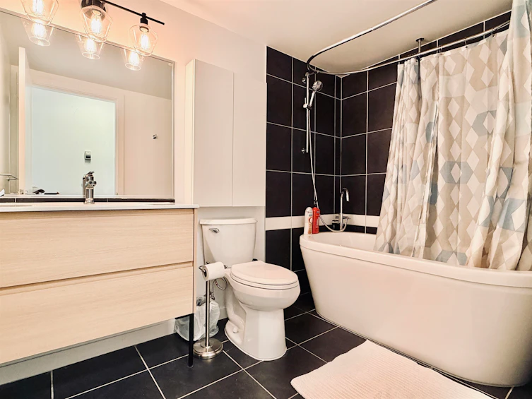 2705-689 Abbott Street, Vancouver, BC, V6B 0J2 - 24