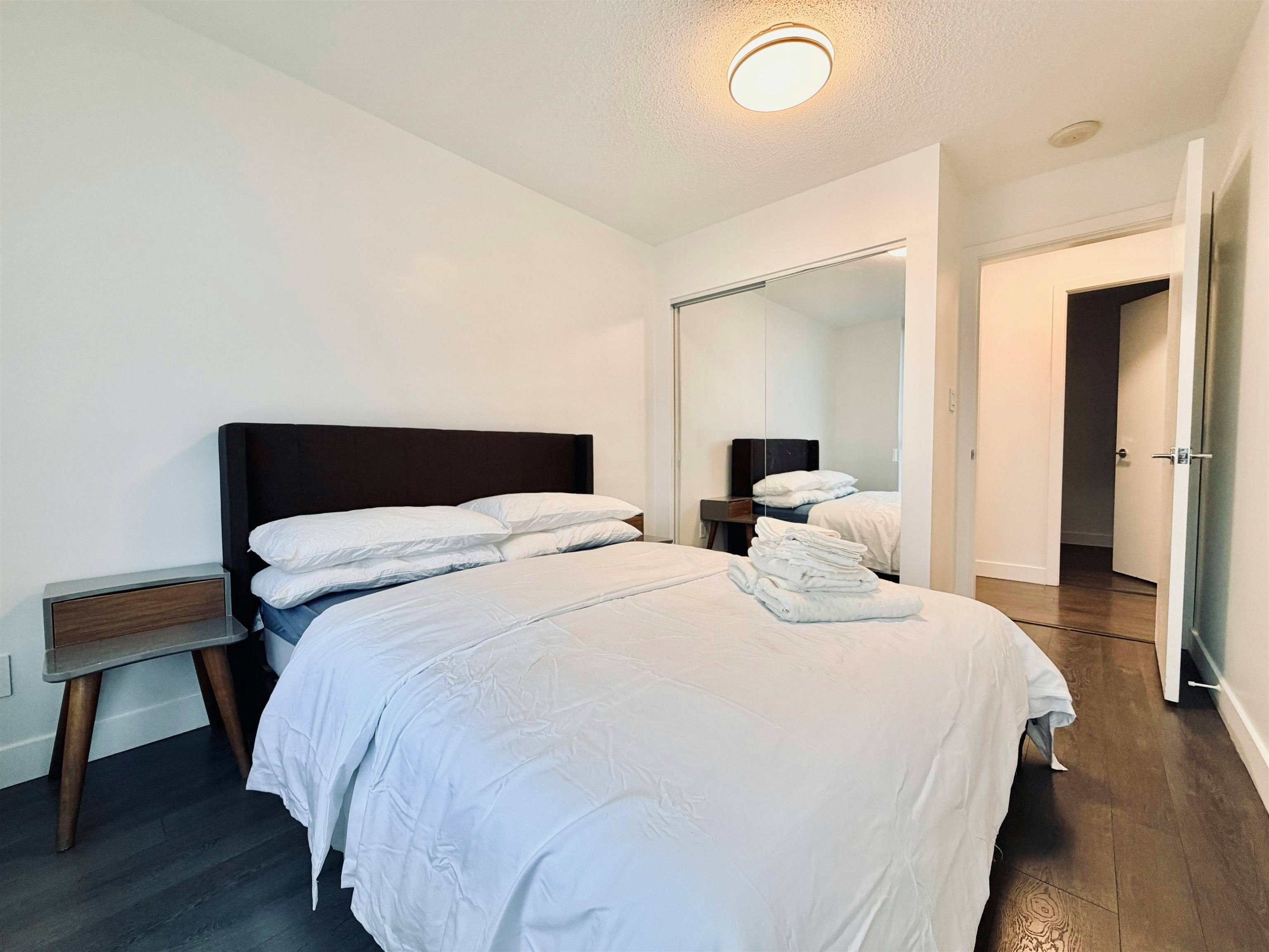 2705-689 Abbott Street, Vancouver, BC, V6B 0J2 - 23
