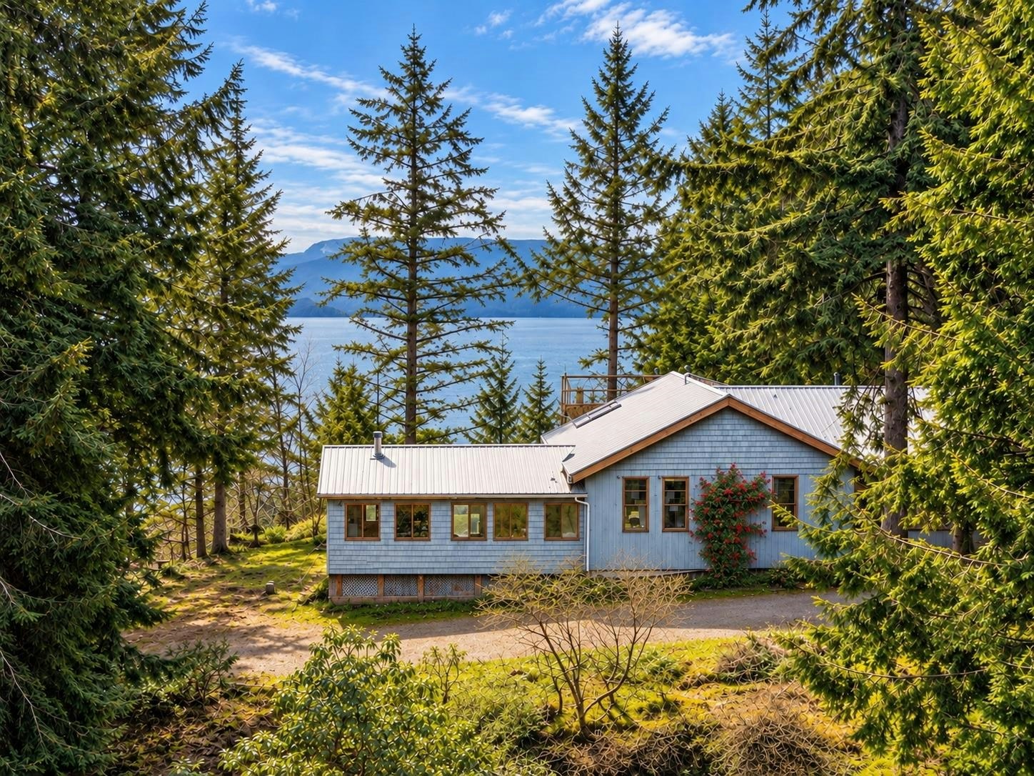 1690 Cottage Way, Galiano Island, BC, V0N 1P0