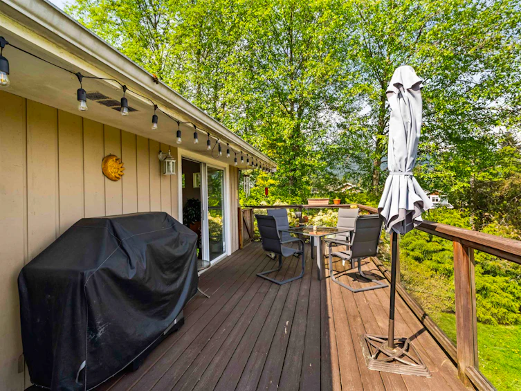 998 Fairway Drive, North Vancouver, BC, V7G 1L8 - 19