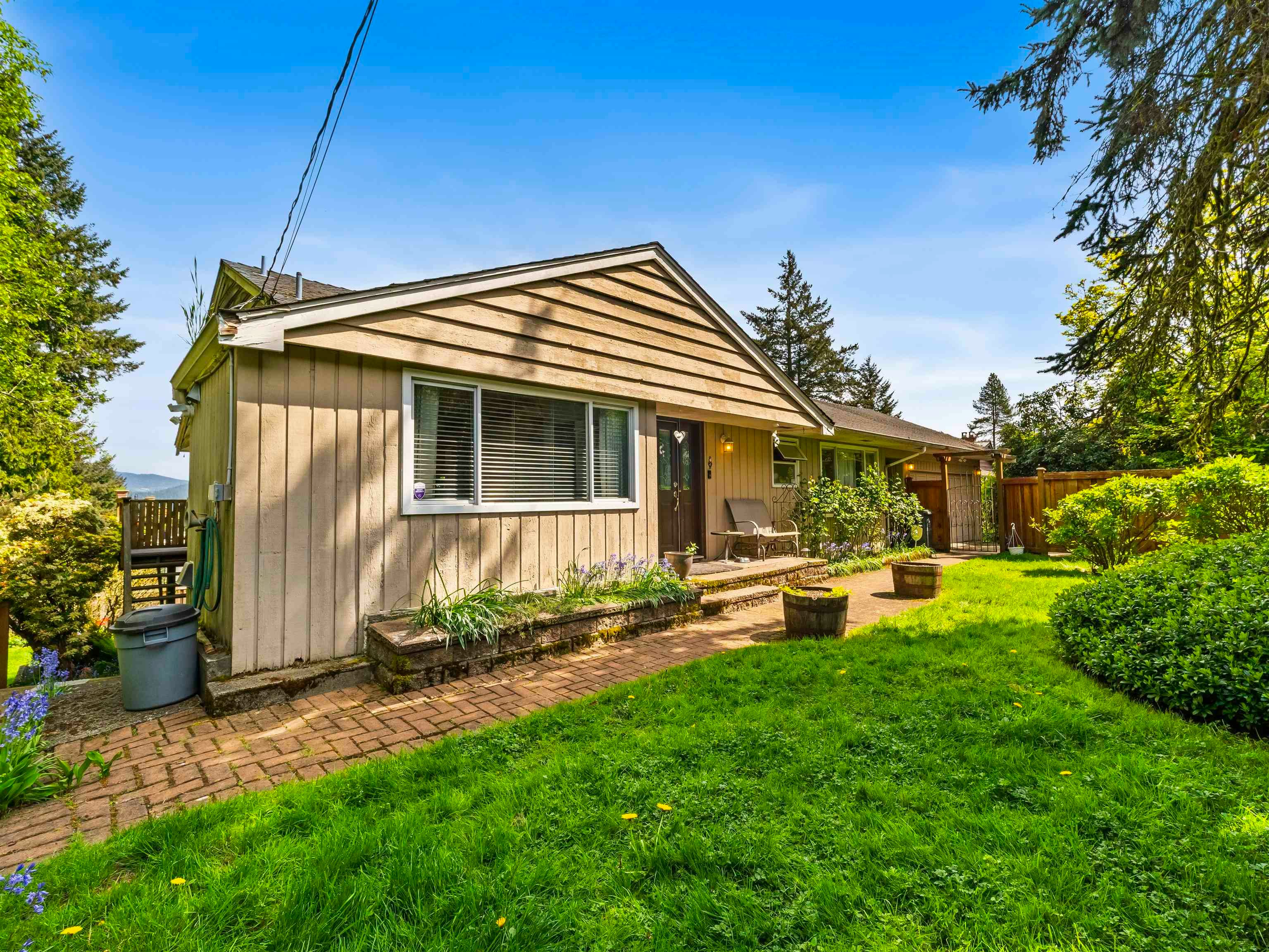 998 Fairway Drive - 3