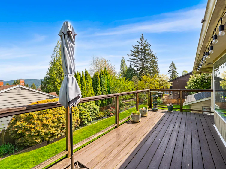 998 Fairway Drive, North Vancouver, BC, V7G 1L8 - 18