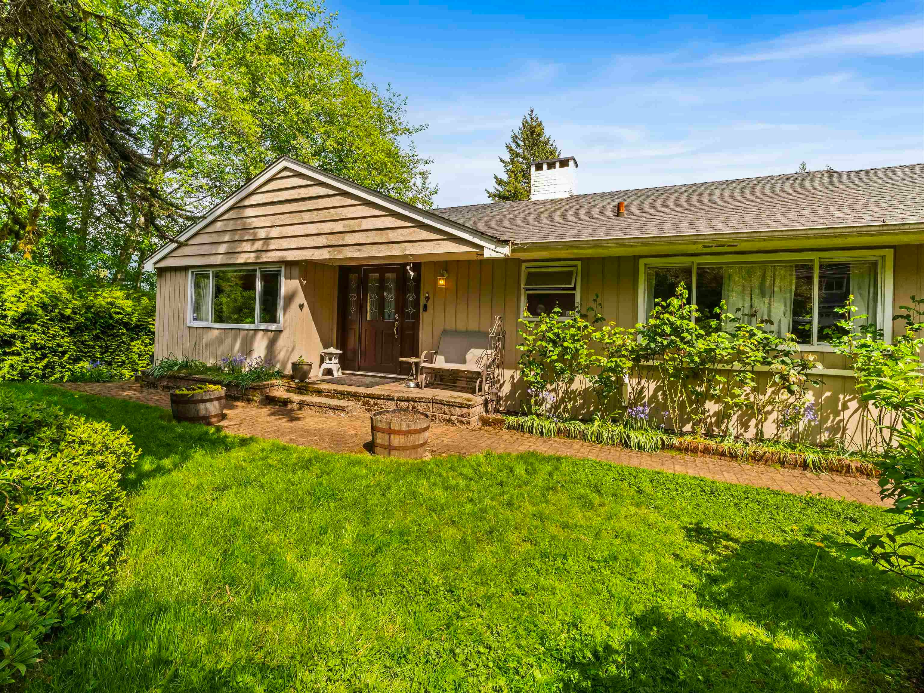 998 Fairway Drive - 2