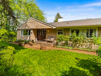 998 Fairway Drive - 2