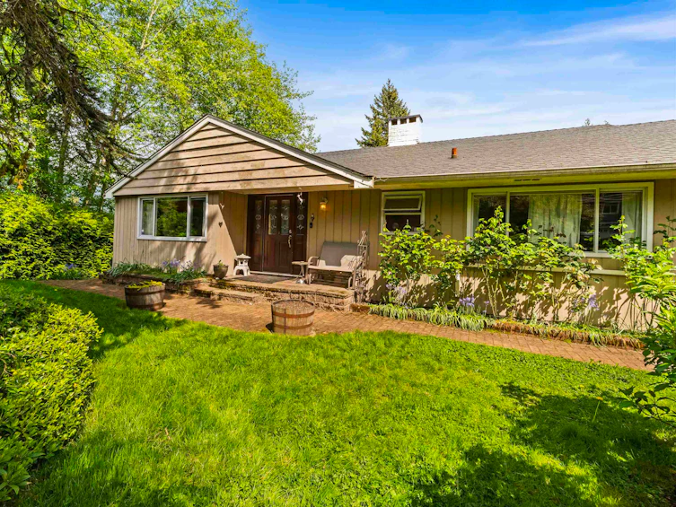 998 Fairway Drive, North Vancouver, BC, V7G 1L8 - 2