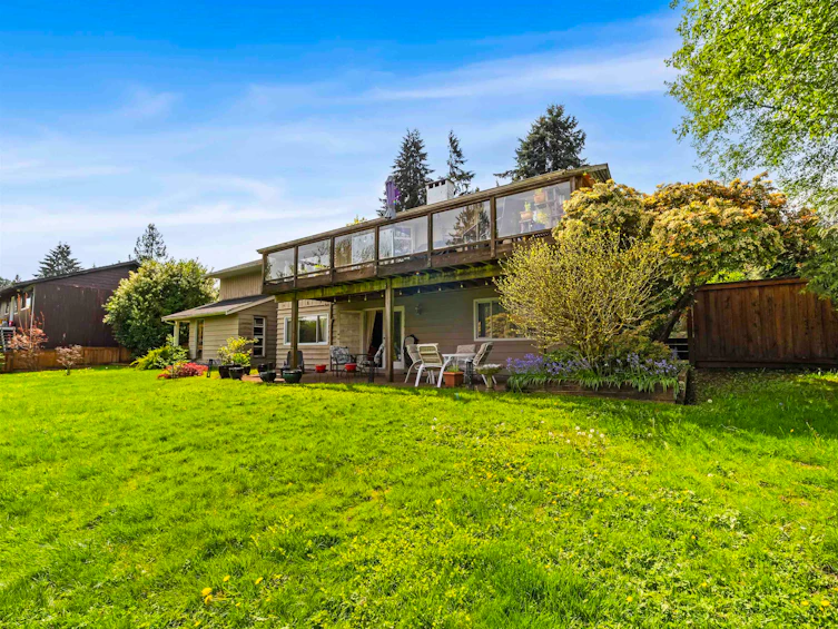 998 Fairway Drive, North Vancouver, BC, V7G 1L8 - 6