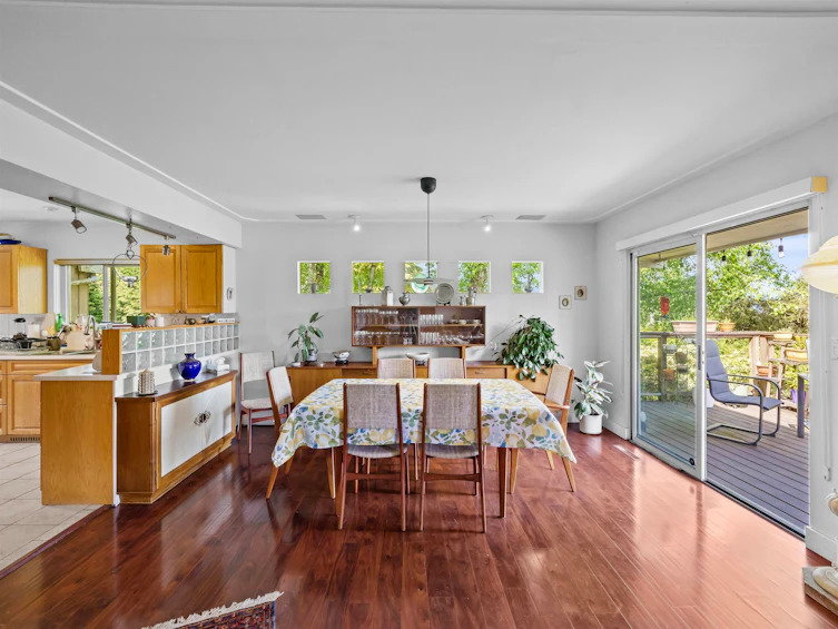 998 Fairway Drive, North Vancouver, BC, V7G 1L8 - 16