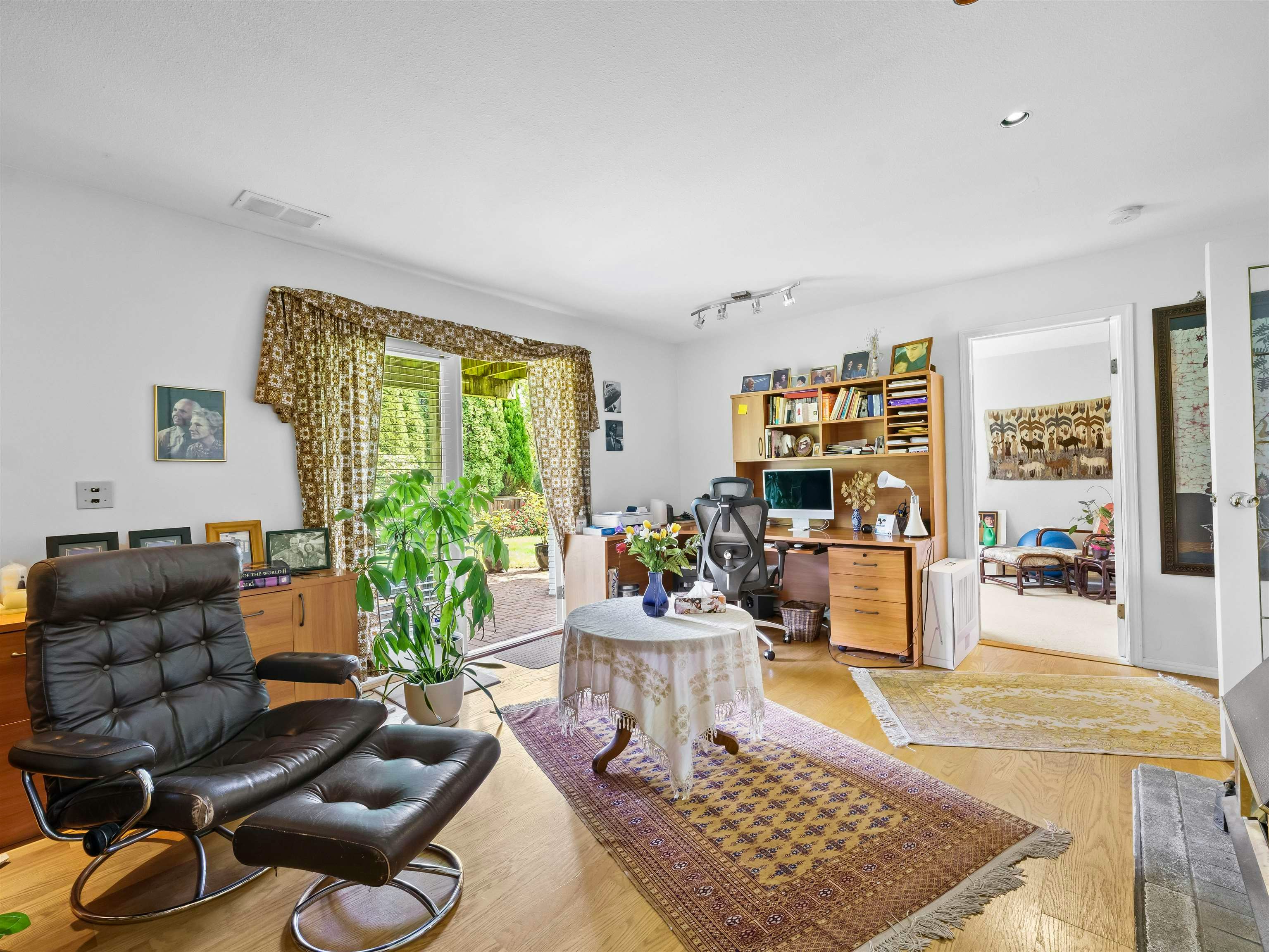 998 Fairway Drive, North Vancouver, BC, V7G 1L8 - 27