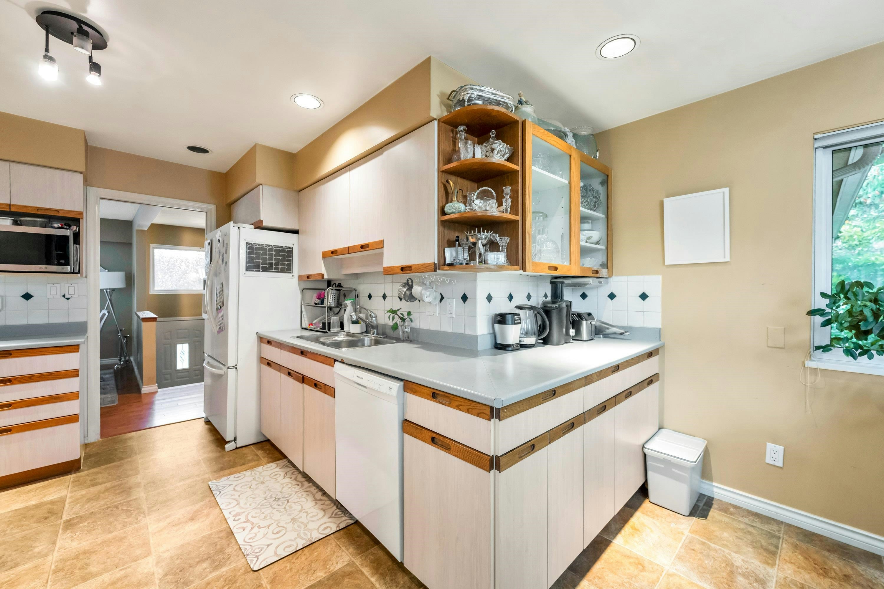 1605 Cornell Avenue, Coquitlam, BC, V3J 3A2 - 16