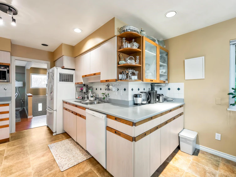 1605 Cornell Avenue, Coquitlam, BC, V3J 3A2 - 16