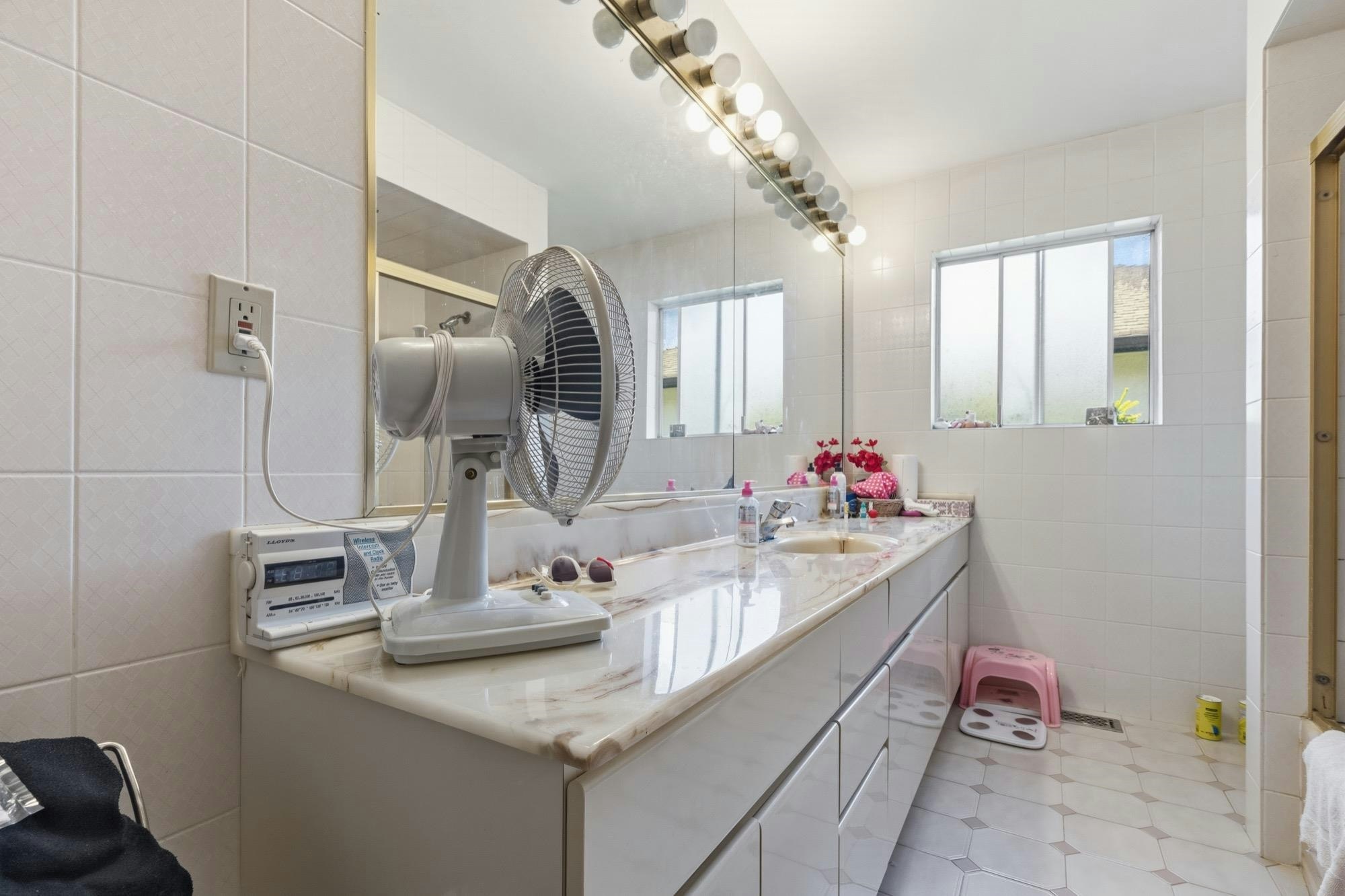 3055 Rosemont Drive, Vancouver, BC, V5S 2C8 - 11
