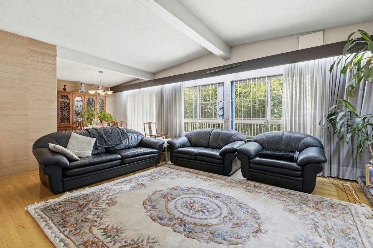 3055 Rosemont Drive, Vancouver, BC, V5S 2C8 - 4