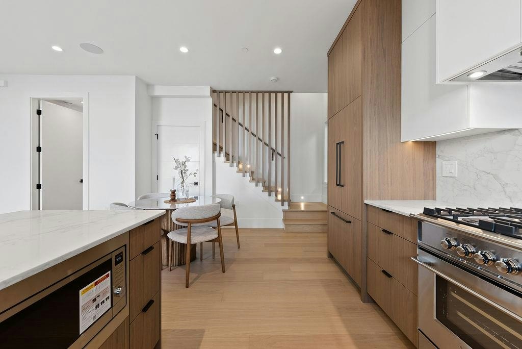 2-6318 Sophia Street, Vancouver, BC, V5W 2W6 - 8