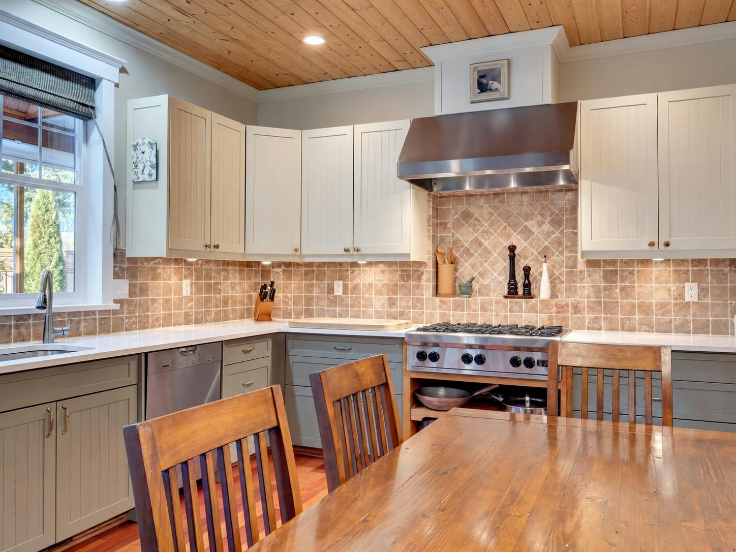 6161 Highmoor Place, Sechelt, BC, V7Z 0L1 - 22