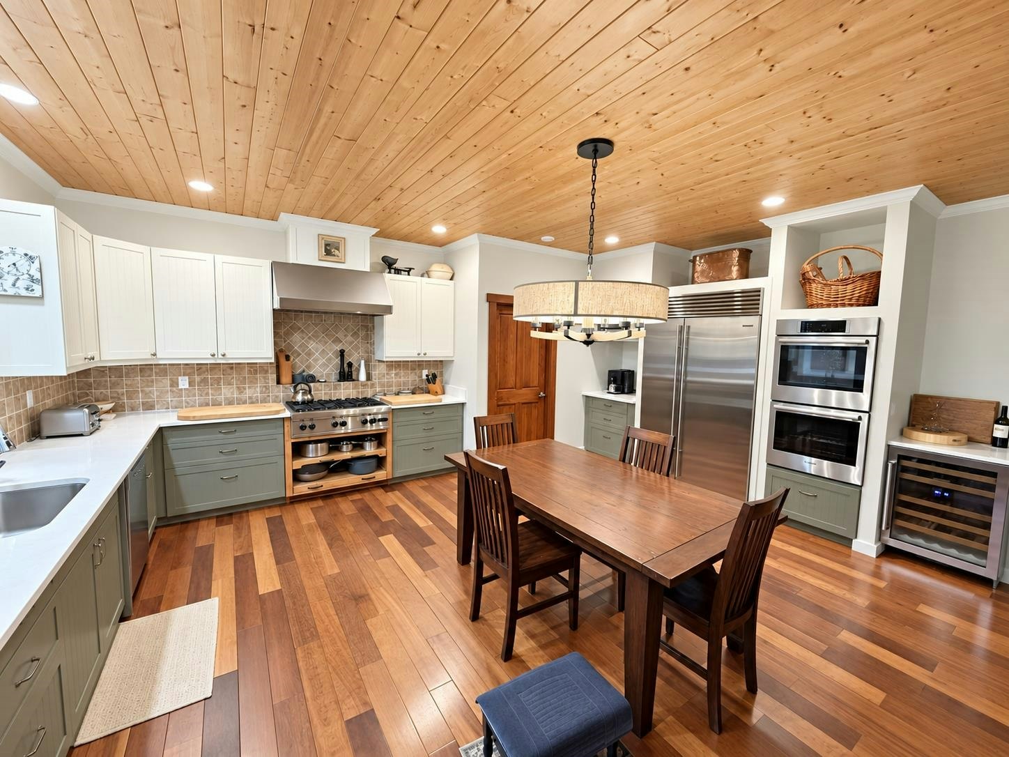 6161 Highmoor Place, Sechelt, BC, V7Z 0L1 - 19