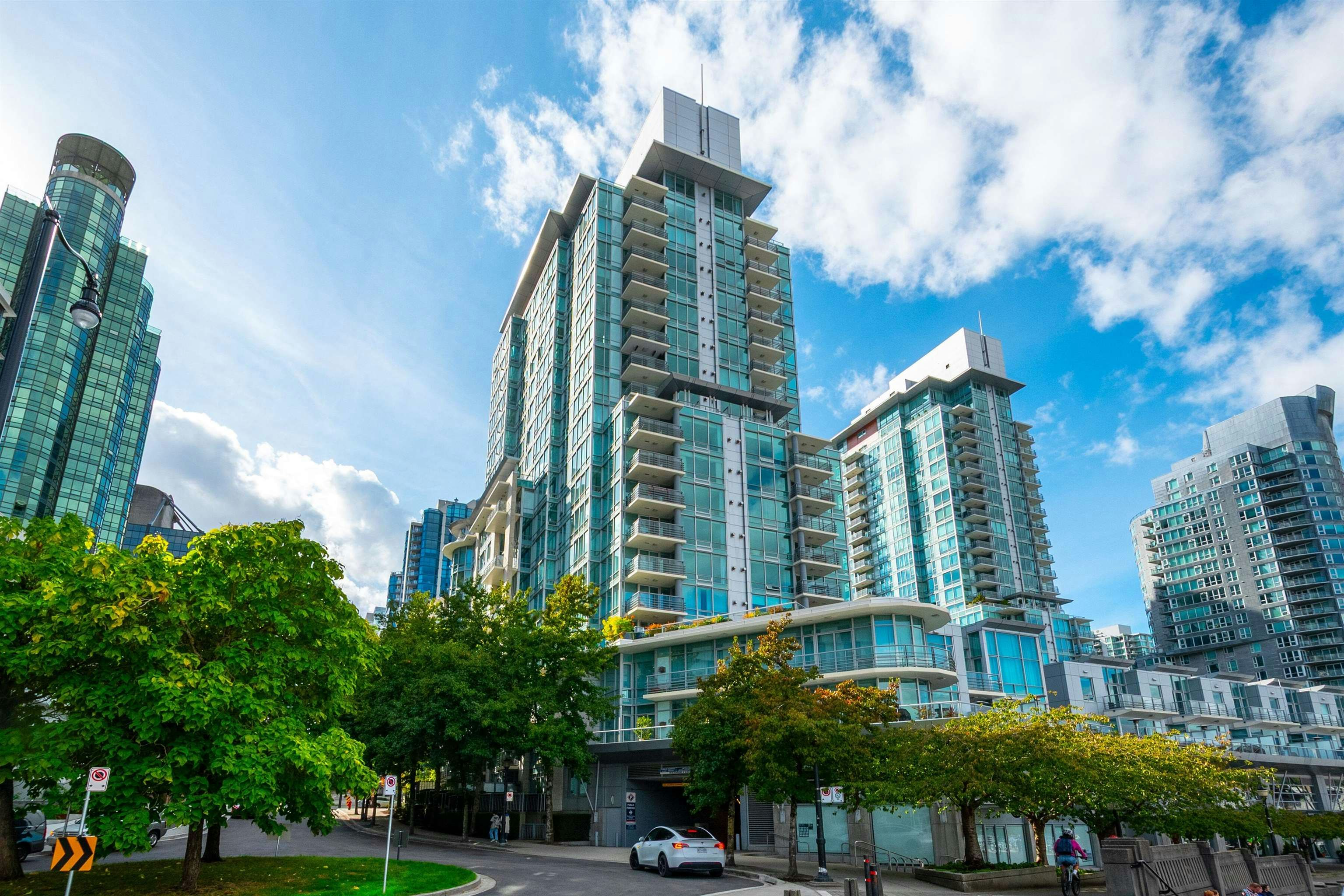 203-499 Broughton Street, Vancouver, BC, V6G 3K1 - 36