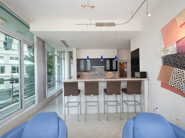 203-499 Broughton Street, Vancouver, BC, V6G 3K1 - 2